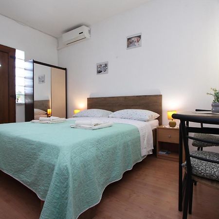 Apartments Antolovic Rovinj Exterior foto