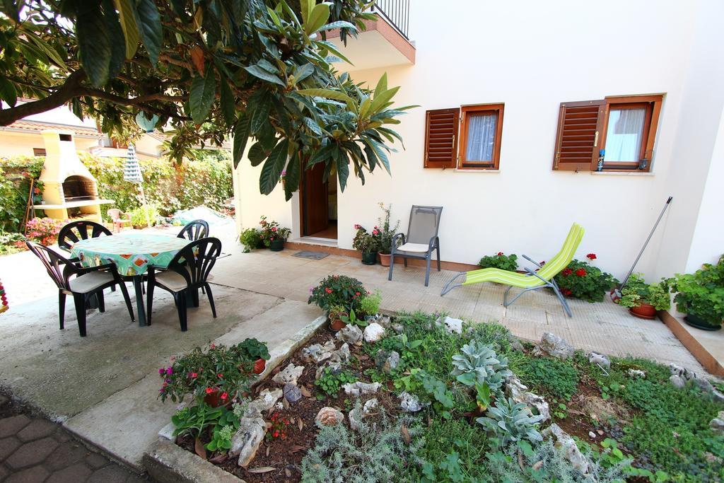 Apartments Antolovic Rovinj Quarto foto