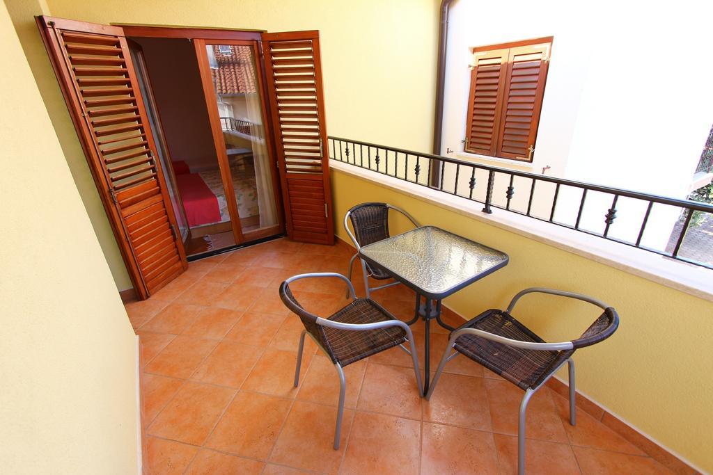 Apartments Antolovic Rovinj Quarto foto